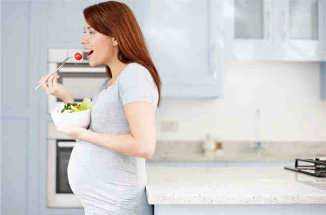 成都三代试管一次成功经验分享：从宫外孕到龙凤胎的艰辛求子路